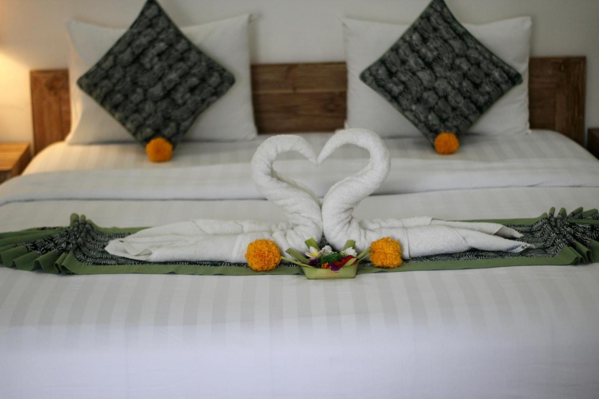 Hanaka Riverside Ubud Exterior foto